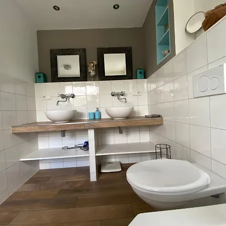 Bakenberg アーネム